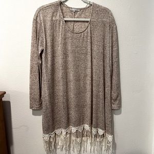 NWOT And’or Basic Fringed Long sleeve shirt size small